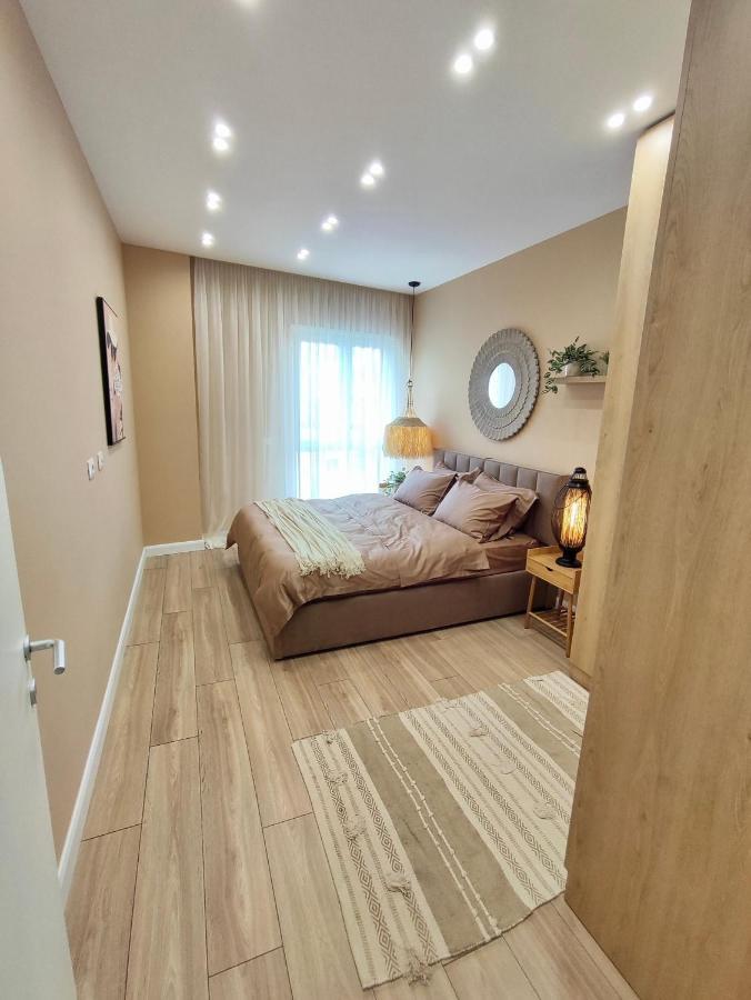 Apartamento Modern Style 2br-apt - 10min To Skanderbeg Square *