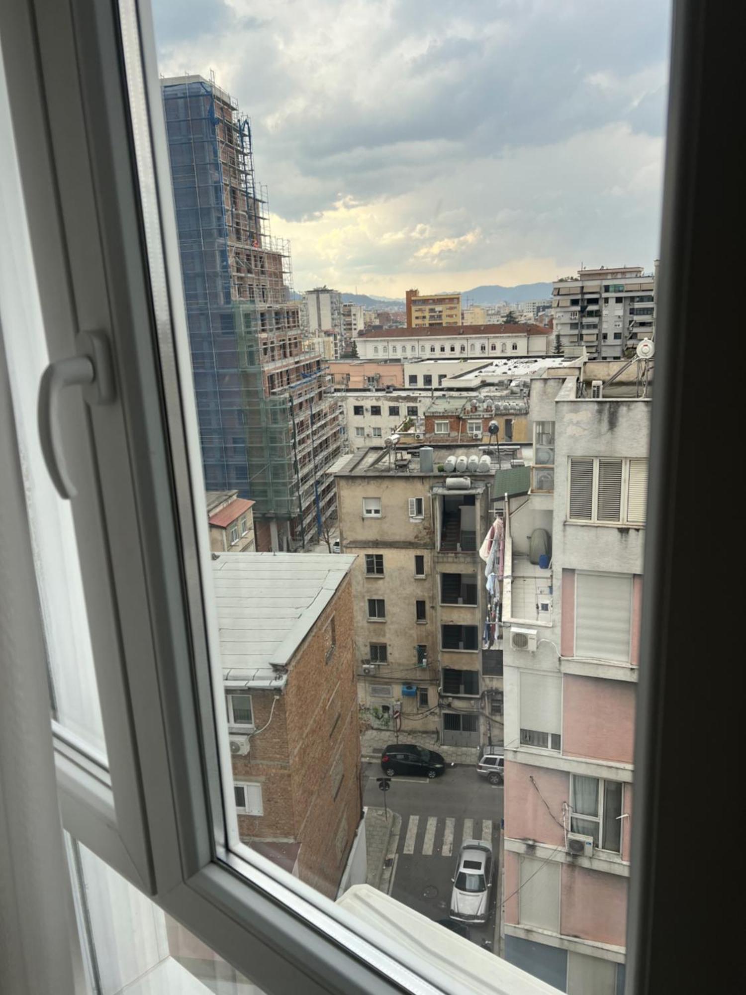 Modern Style 2br-apt - 10min To Skanderbeg Square * Tirana